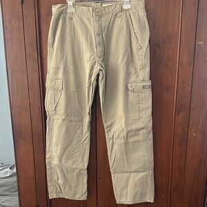 Wrangler Men's Khaki Cargo Pants with Utility Pockets